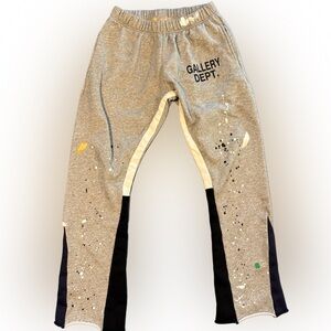 Gallery Dept. Gray paint splatter flared  sweatpants